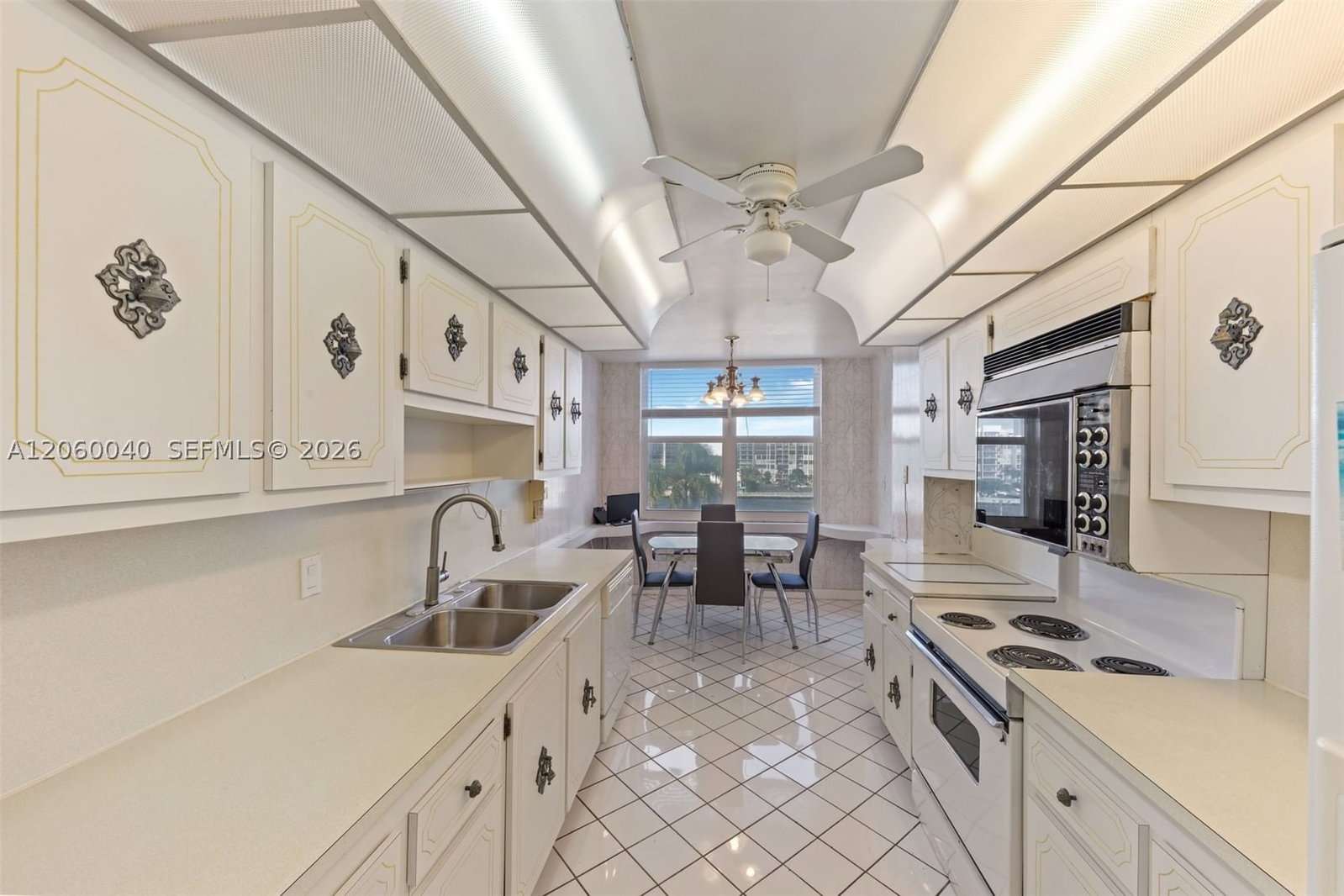 Real estate property located at 2751 Ocean Dr #501N, Broward, Aquarius Condo, Hollywood, FL
