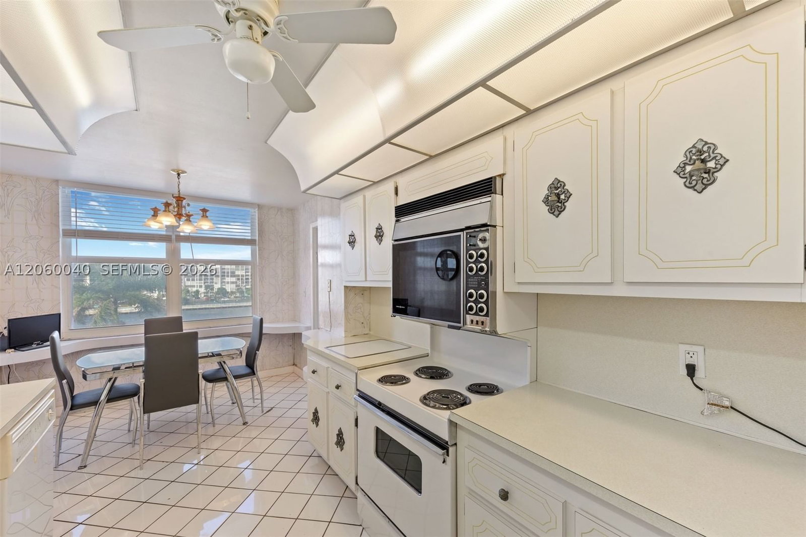 Real estate property located at 2751 Ocean Dr #501N, Broward, Aquarius Condo, Hollywood, FL