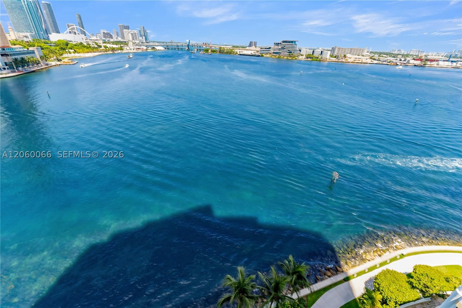 Real estate property located at 848 Brickell Key Dr #1102, Miami-dade, Three Tequesta Point Cond, Miami, FL