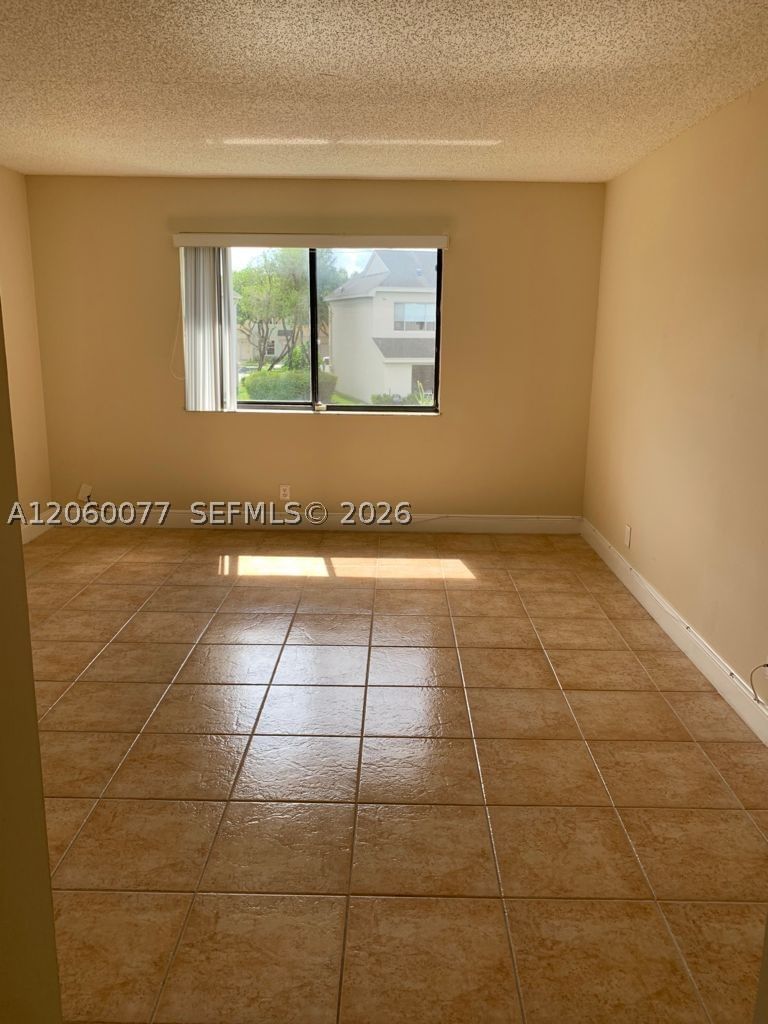 Real estate property located at , Broward, Gardens At Bonaventure 14, Weston, FL