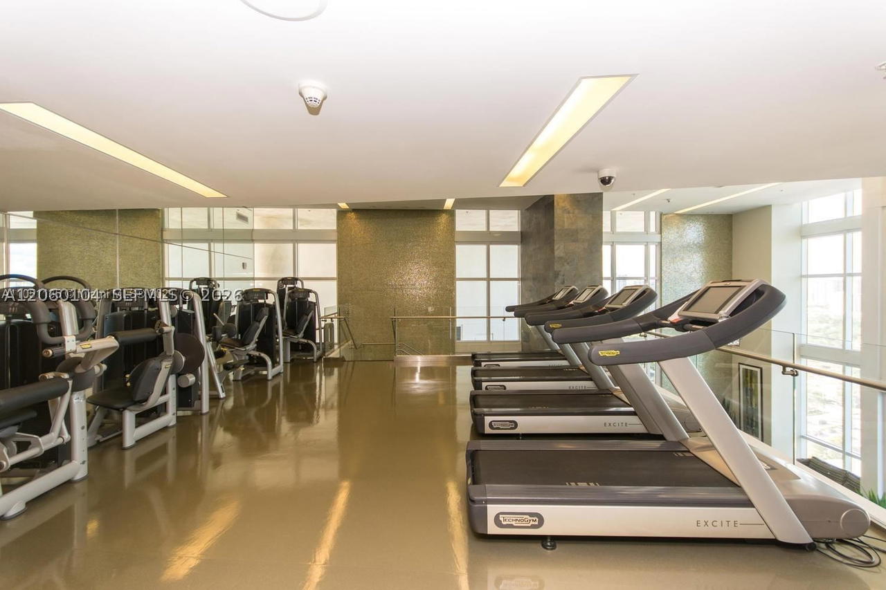 Real estate property located at 18201 Collins Ave #4106, Miami-dade, Trump Royale Condo, Sunny Isles Beach, FL