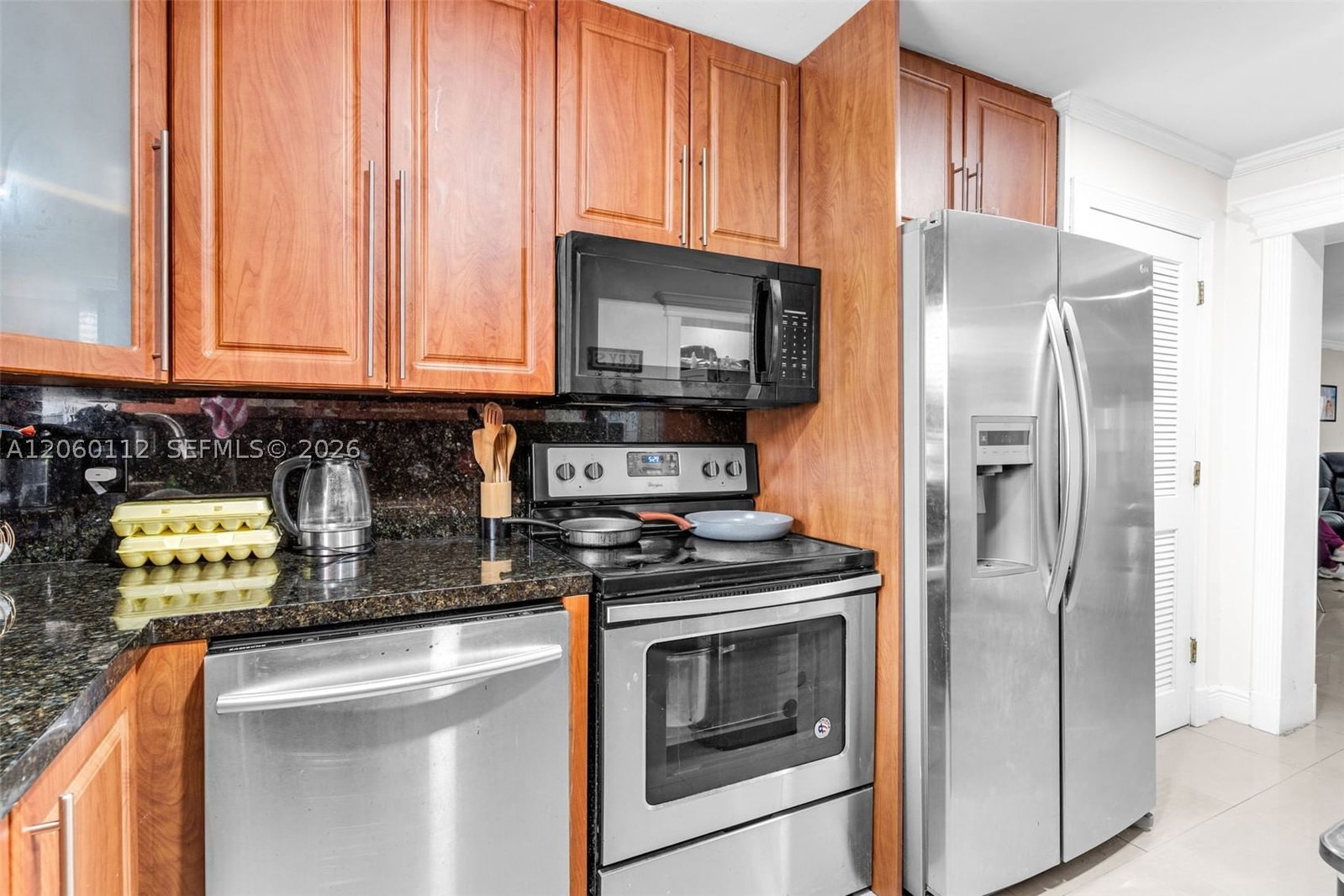 Real estate property located at 11470 57th Ter, Miami-dade, Westwood Lake 8th Addn, Miami, FL