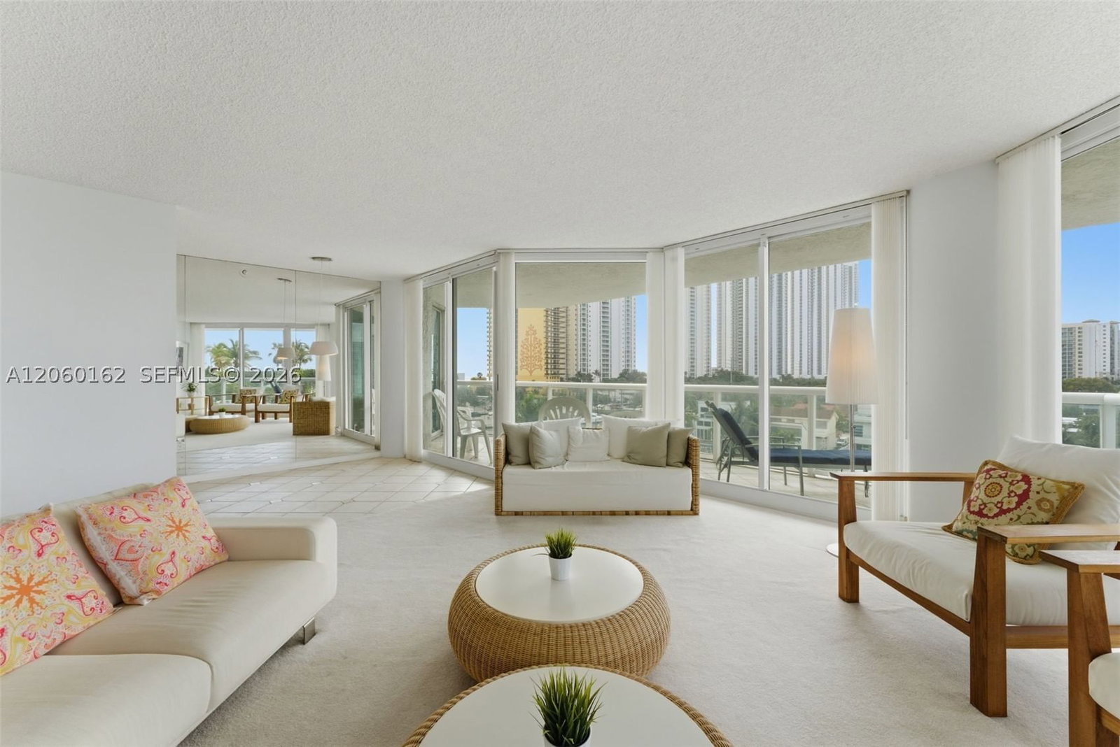 Real estate property located at 16400 Collins Ave #544, Miami-dade, Oceania Iv Condo, Sunny Isles Beach, FL