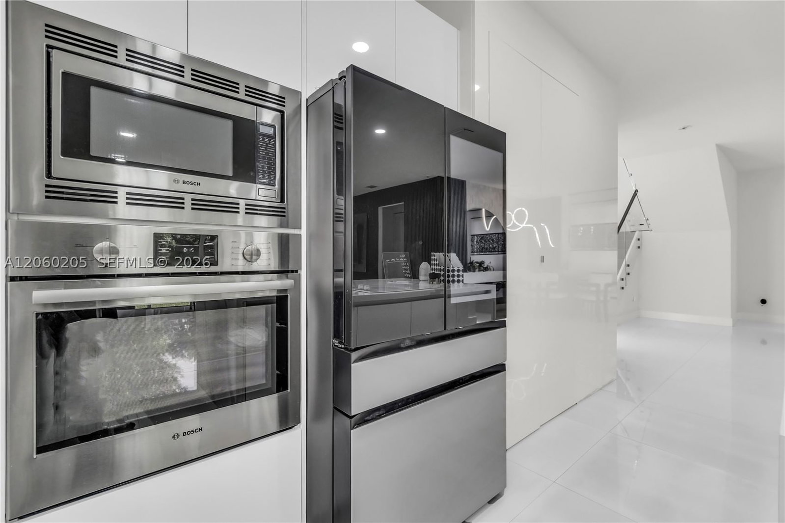 Real estate property located at 9730 74th Ter, Miami-dade, Doral Commons Residential, Doral, FL