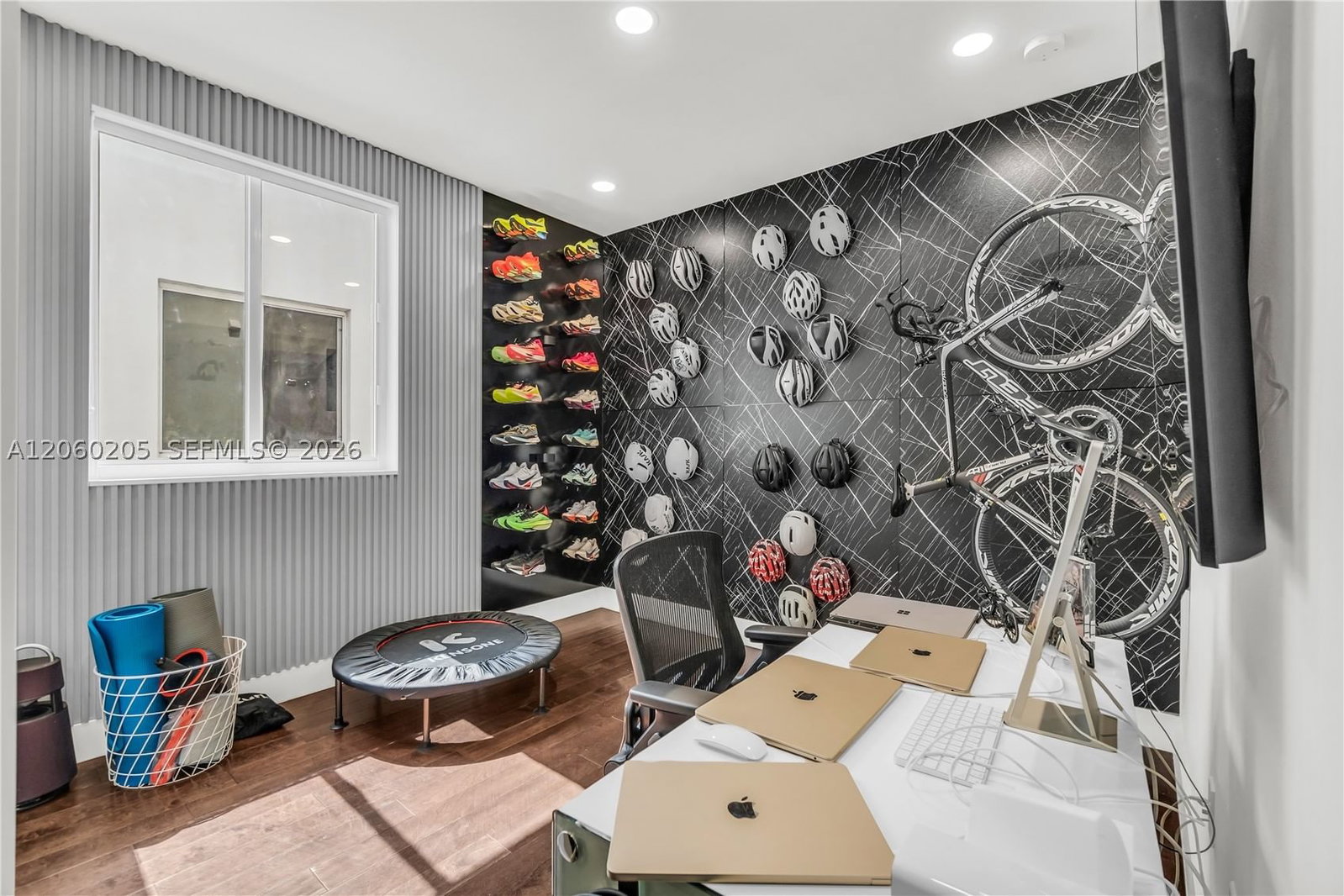 Real estate property located at 9730 74th Ter, Miami-dade, Doral Commons Residential, Doral, FL