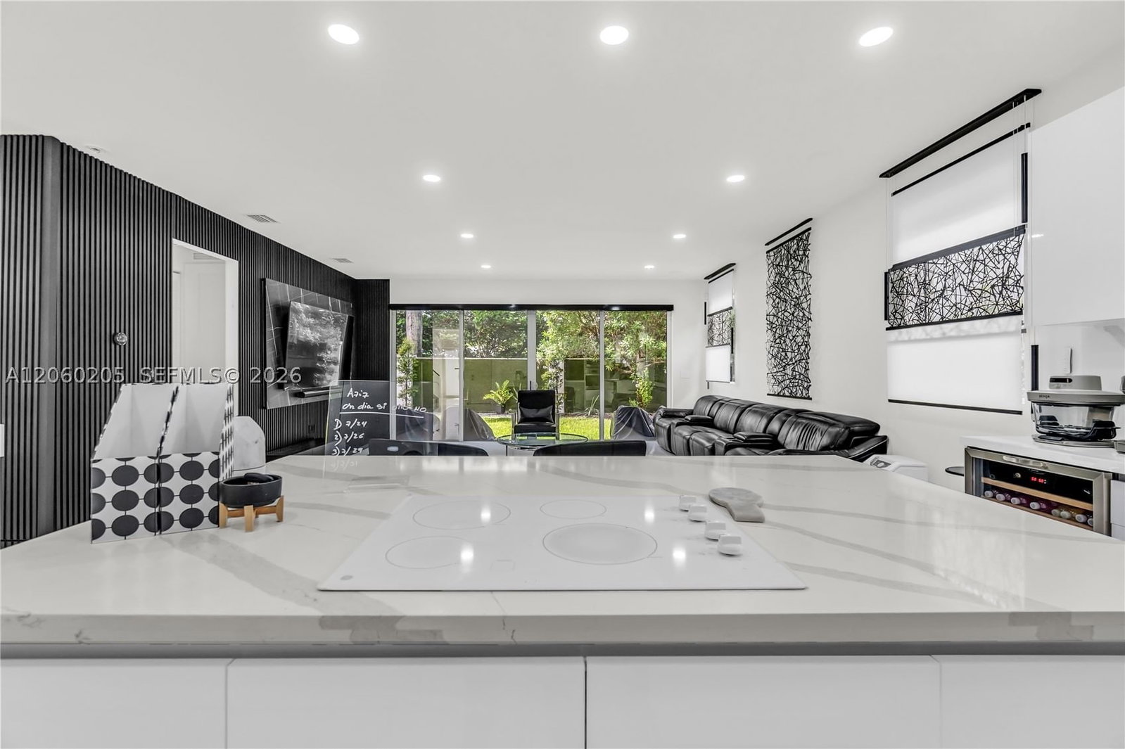 Real estate property located at 9730 74th Ter, Miami-dade, Doral Commons Residential, Doral, FL