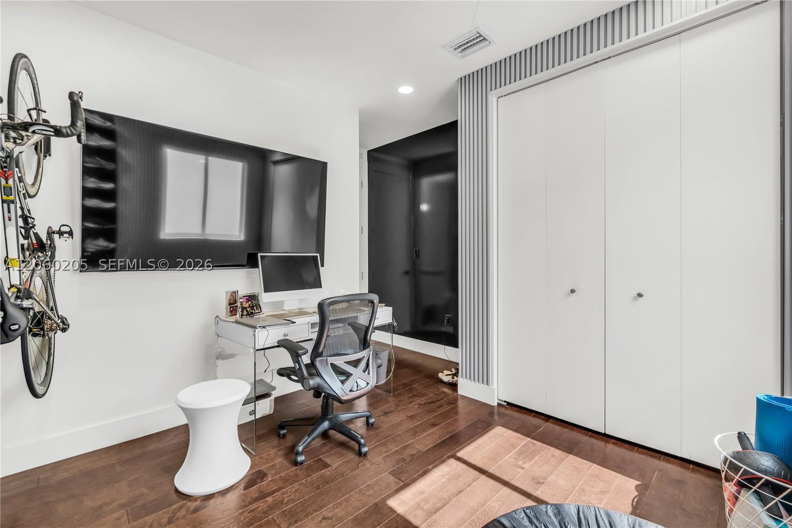 Real estate property located at 9730 74th Ter, Miami-dade, Doral Commons Residential, Doral, FL