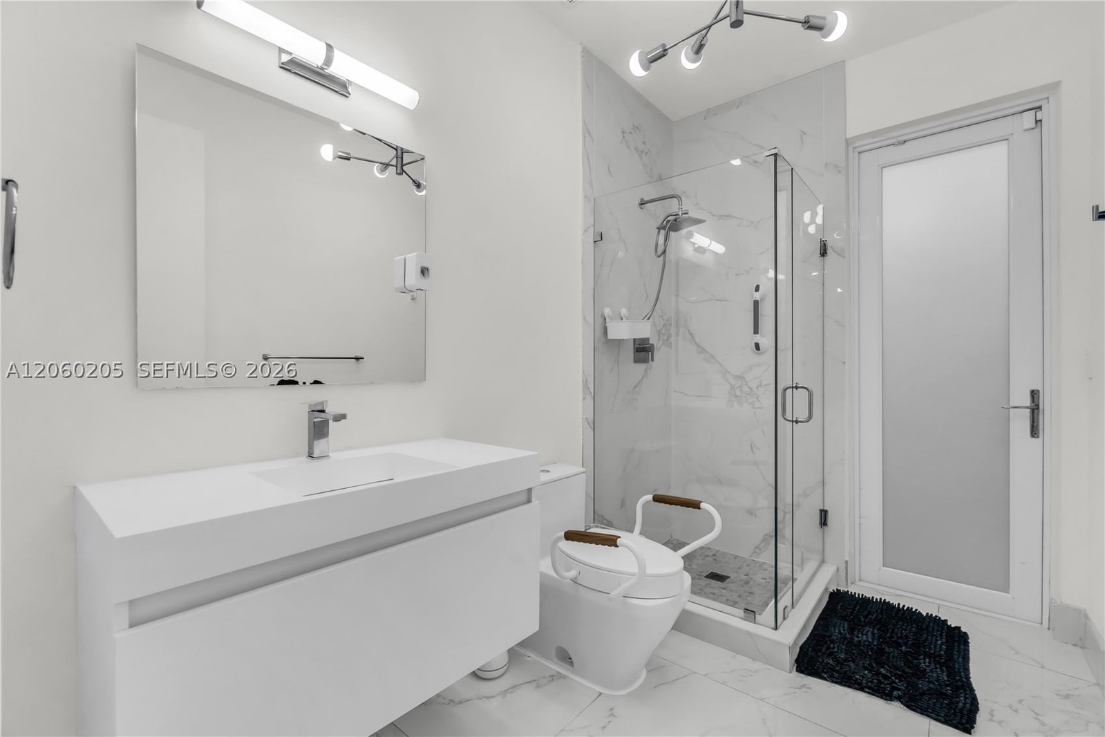 Real estate property located at 9730 74th Ter, Miami-dade, Doral Commons Residential, Doral, FL