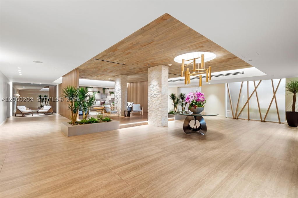 Real estate property located at 2301 Collins Ave #1003/1004, Miami-dade, Roney Palace Condo, Miami Beach, FL