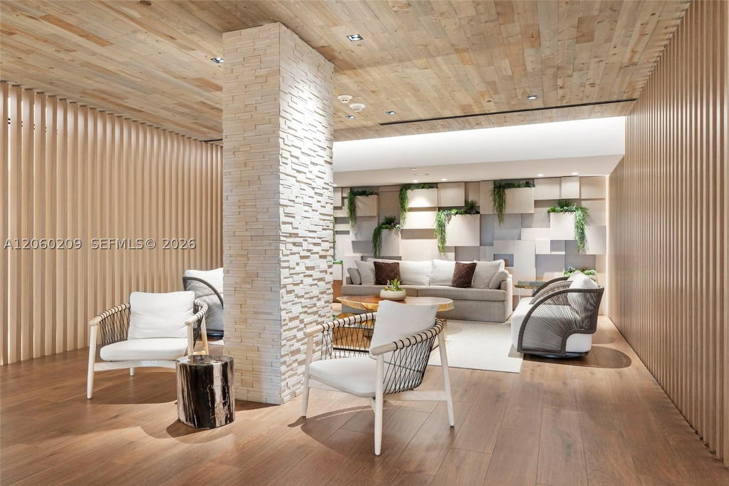 Real estate property located at 2301 Collins Ave #1003/1004, Miami-dade, Roney Palace Condo, Miami Beach, FL