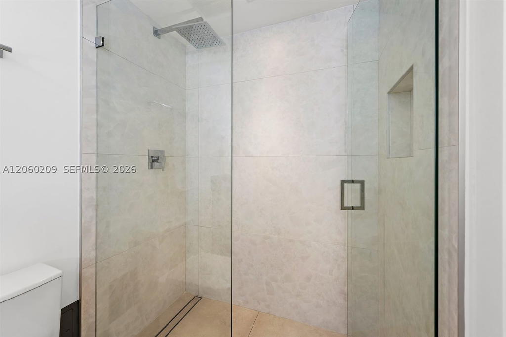 Real estate property located at 2301 Collins Ave #1003/1004, Miami-dade, Roney Palace Condo, Miami Beach, FL