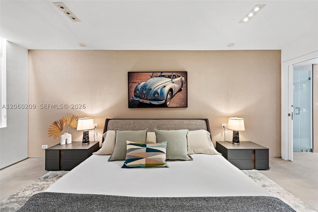 Real estate property located at 2301 Collins Ave #1003/1004, Miami-dade, Roney Palace Condo, Miami Beach, FL