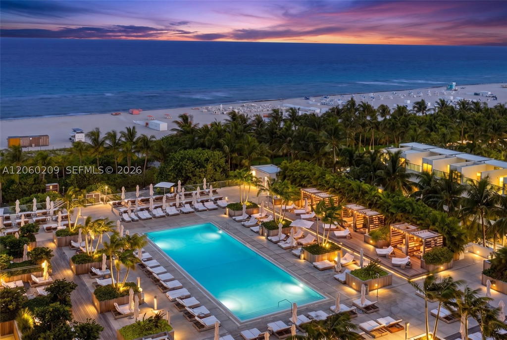 Real estate property located at 2301 Collins Ave #1003/1004, Miami-dade, Roney Palace Condo, Miami Beach, FL