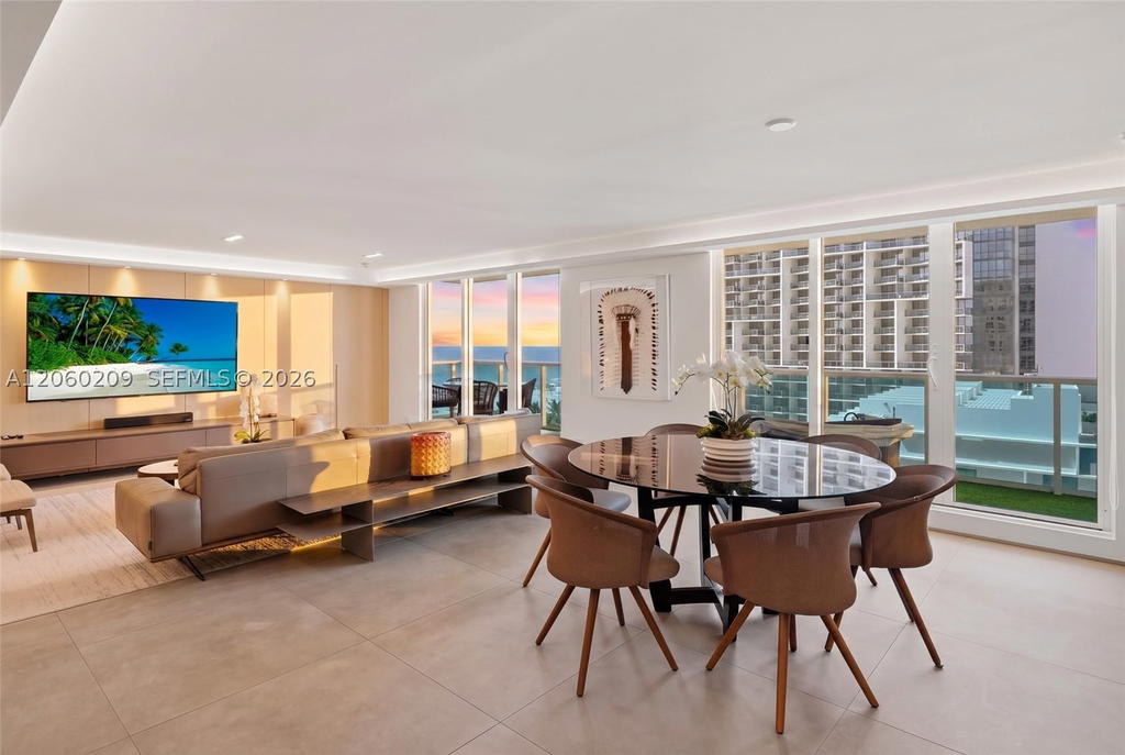 Real estate property located at 2301 Collins Ave #1003/1004, Miami-dade, Roney Palace Condo, Miami Beach, FL