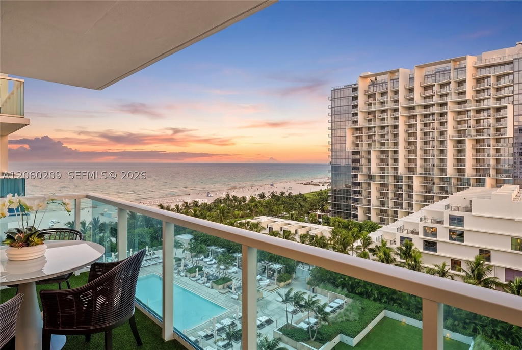 Real estate property located at 2301 Collins Ave #1003/1004, Miami-dade, Roney Palace Condo, Miami Beach, FL