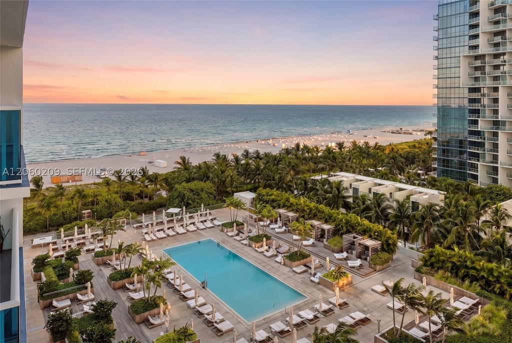 Real estate property located at 2301 Collins Ave #1003/1004, Miami-dade, Roney Palace Condo, Miami Beach, FL