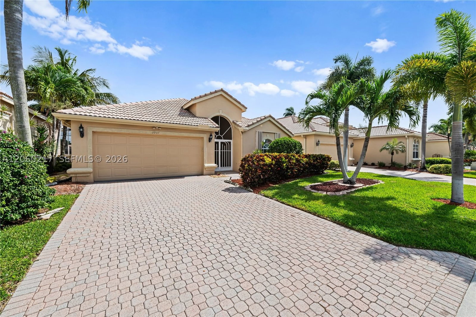 Real estate property located at 3937 Palladium Shore Dr, Palm Beach, Palladium - Twin Lakes, Boynton Beach, FL
