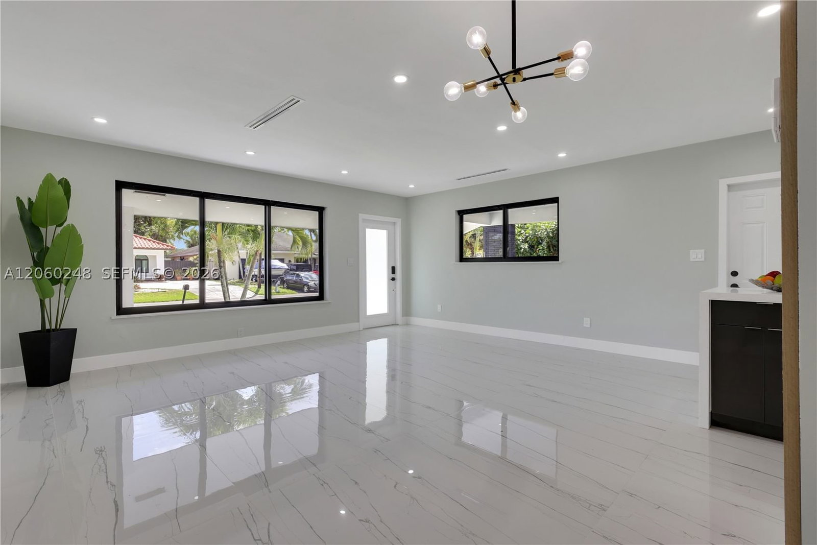 Real estate property located at 1997 28th Ave, Broward, Chula Vista First Add Rev, Fort Lauderdale, FL