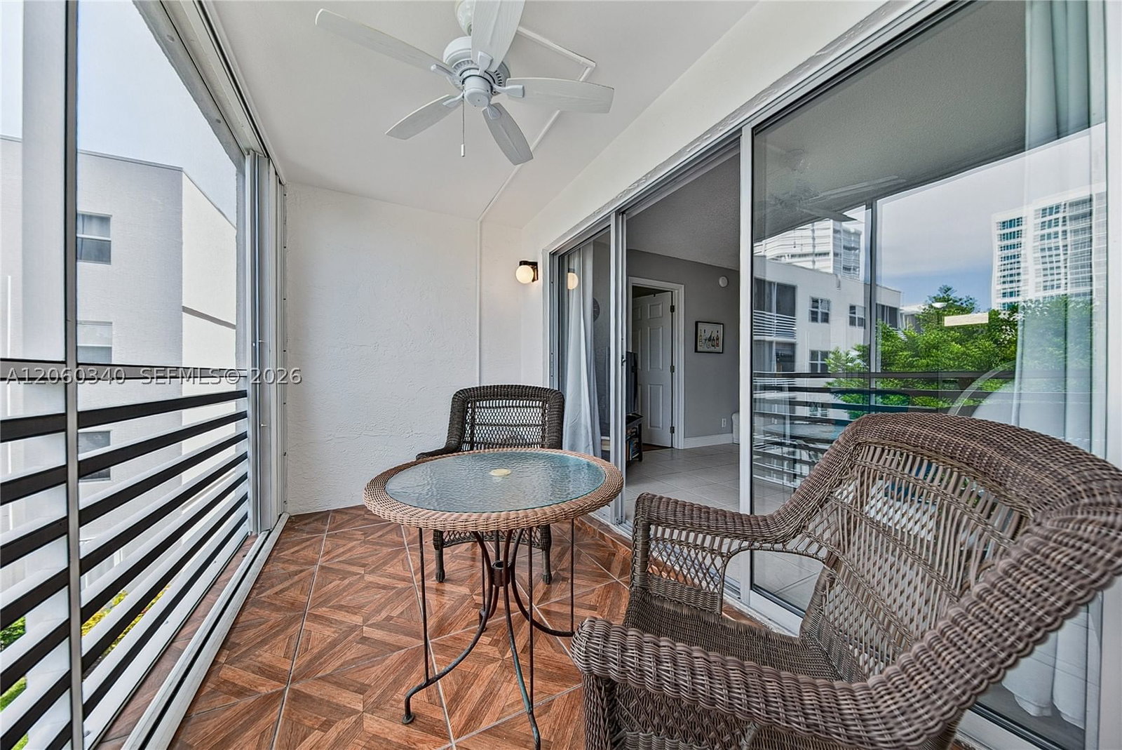 Real estate property located at 1541 Ocean Blvd #313, Broward, Gardens By The Sea South, Lauderdale By The Sea, FL