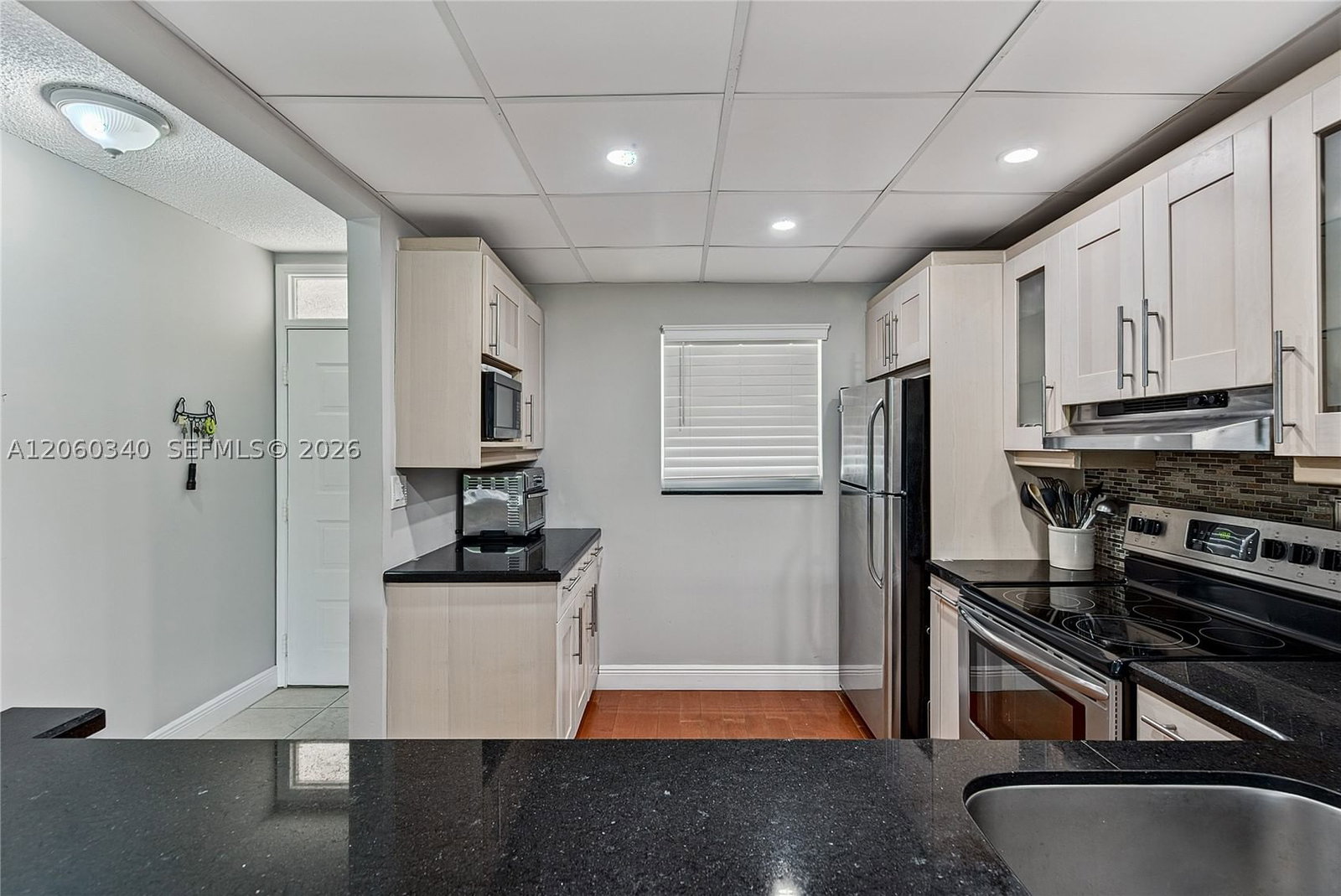 Real estate property located at 1541 Ocean Blvd #313, Broward, Gardens By The Sea South, Lauderdale By The Sea, FL