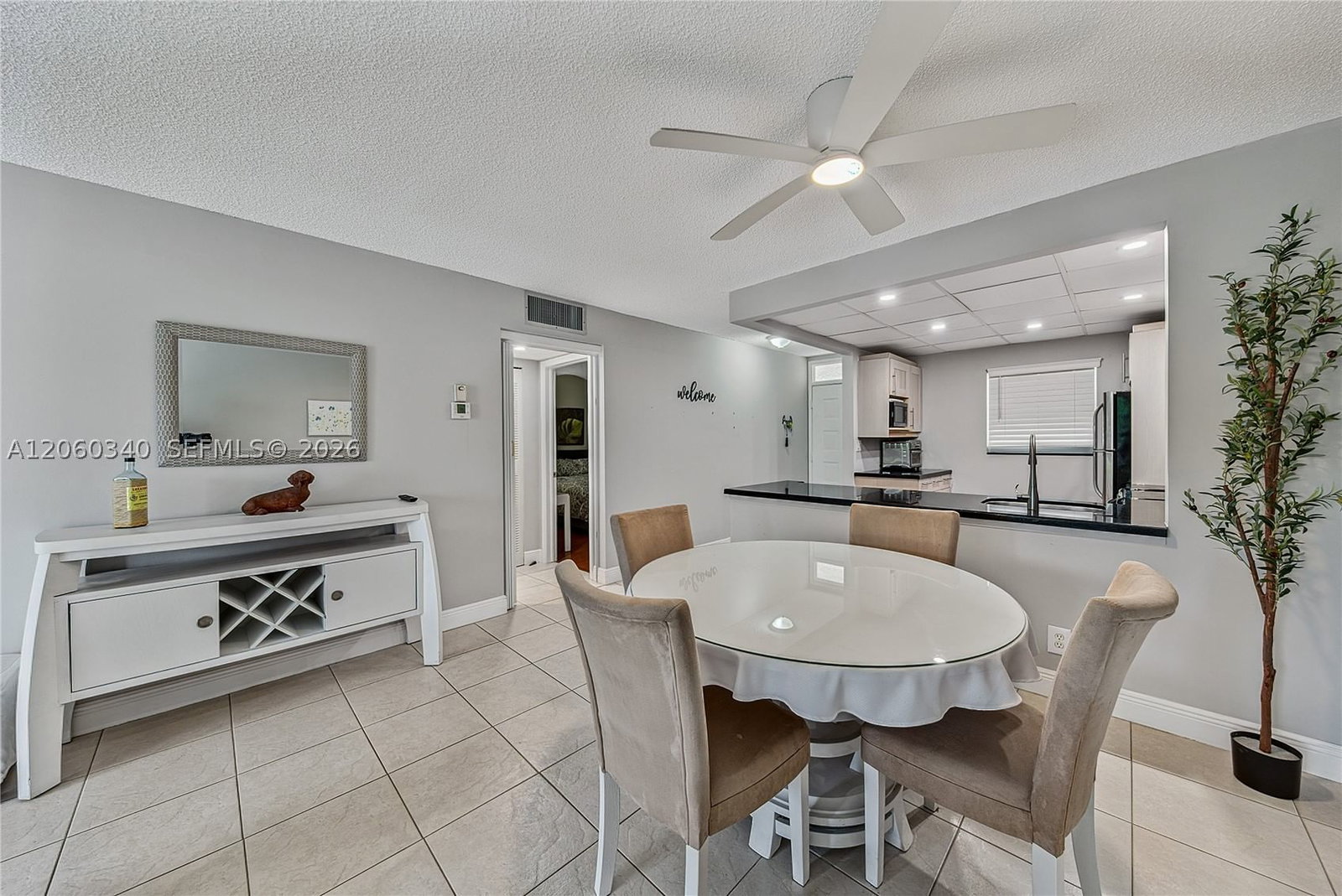 Real estate property located at 1541 Ocean Blvd #313, Broward, Gardens By The Sea South, Lauderdale By The Sea, FL