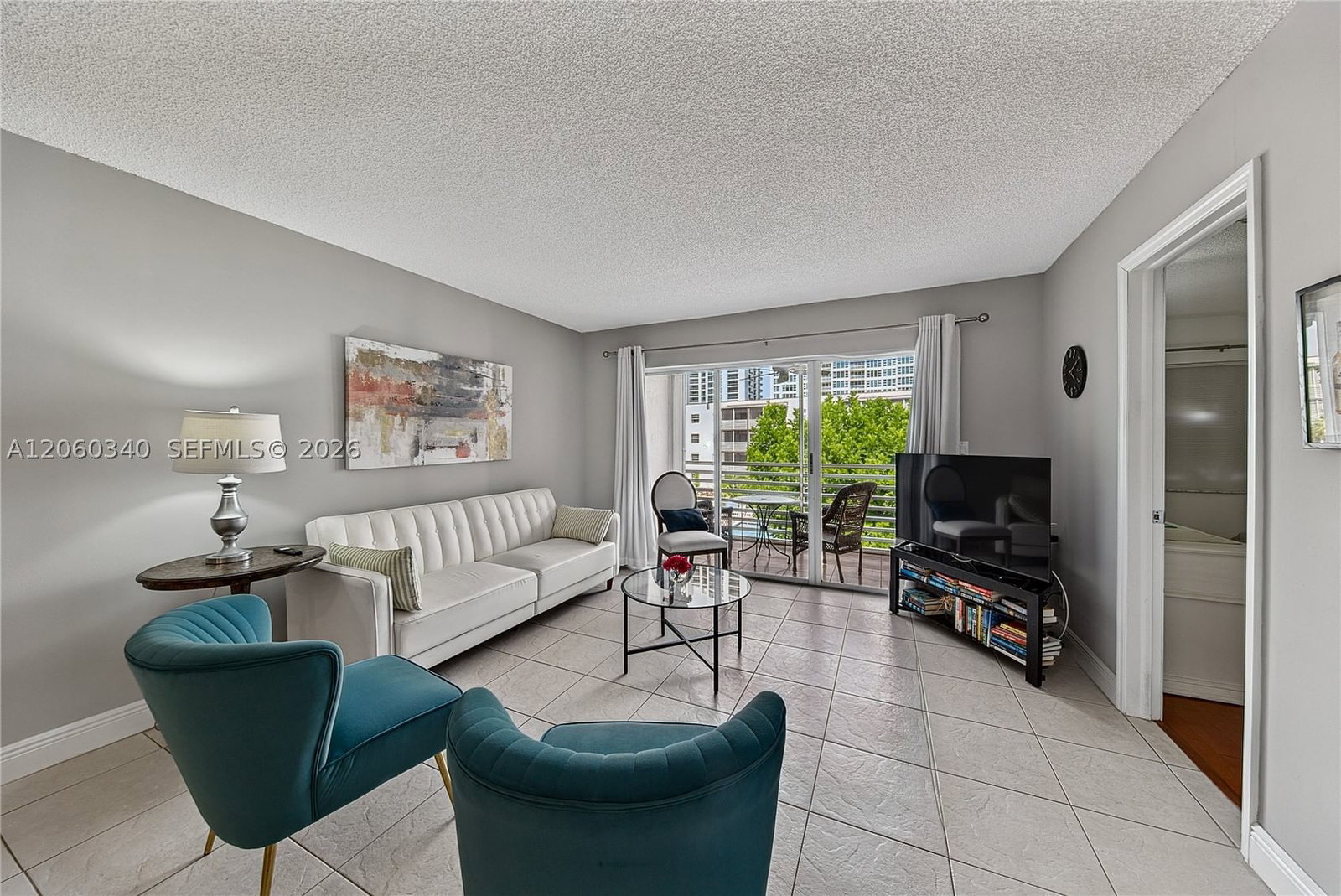 Real estate property located at 1541 Ocean Blvd #313, Broward, Gardens By The Sea South, Lauderdale By The Sea, FL