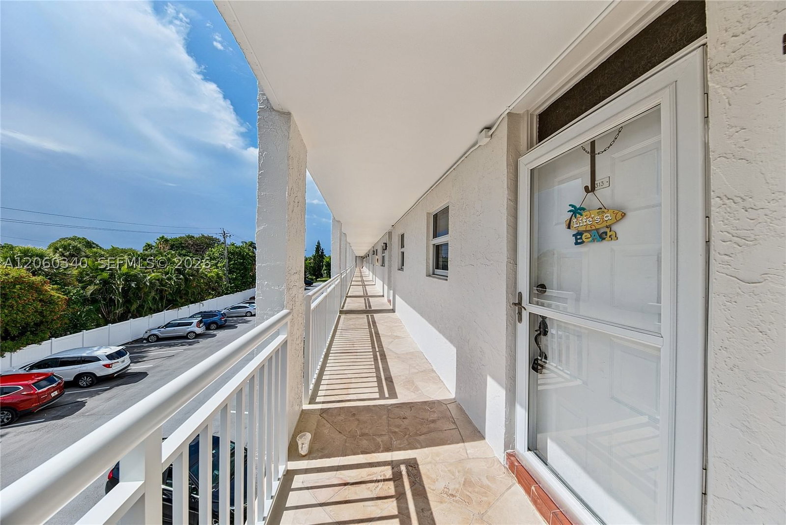 Real estate property located at 1541 Ocean Blvd #313, Broward, Gardens By The Sea South, Lauderdale By The Sea, FL