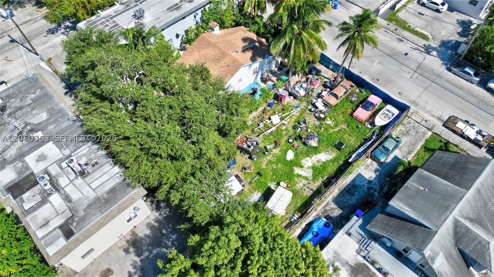 Real estate property located at 428 10th Ave, Miami-dade, Lawrence Estate Land Co, Miami, FL