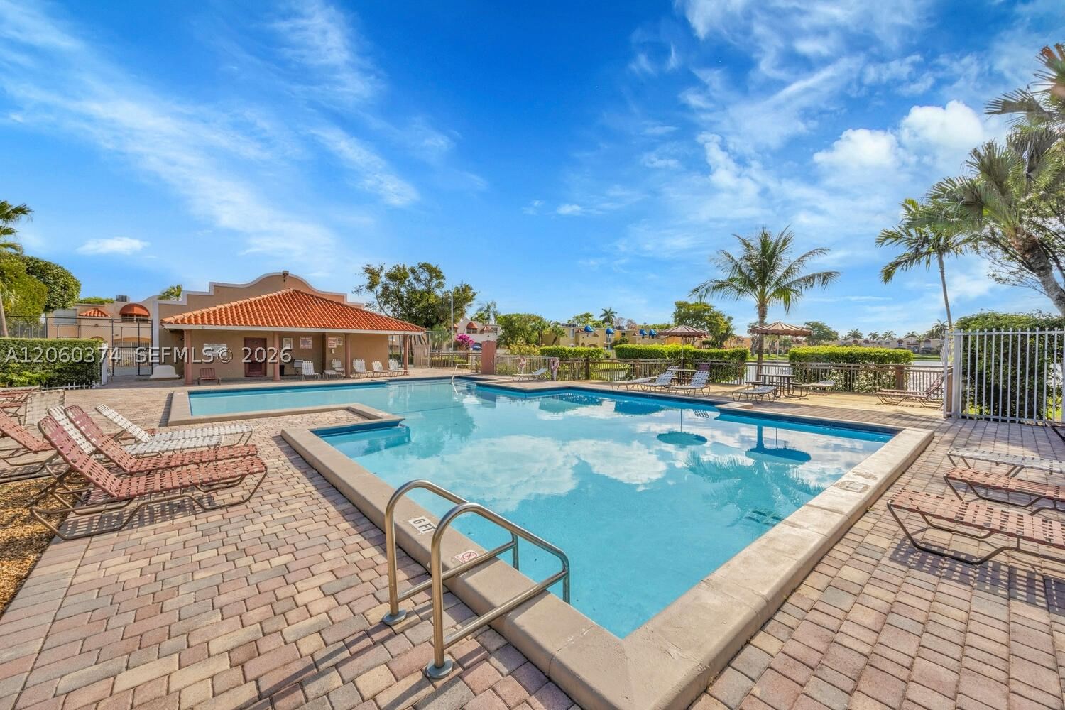 Real estate property located at 390 86th Ct #803, Miami-dade, The Riviera At Coral Lake, Miami, FL