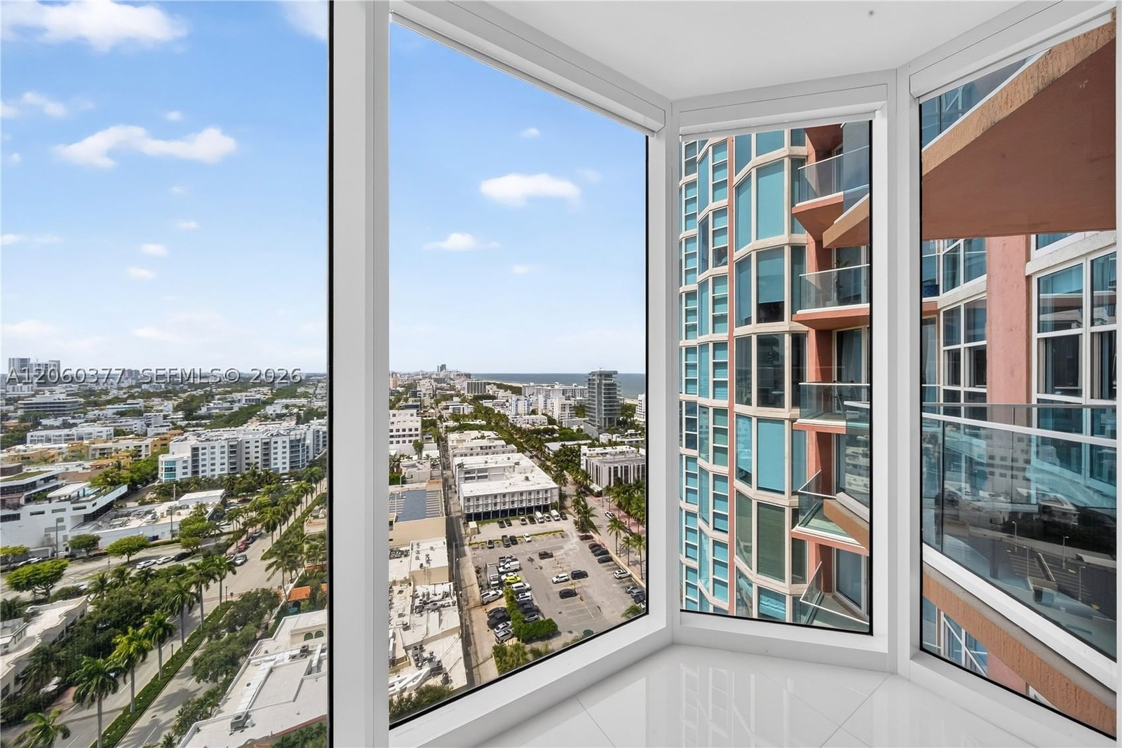 Real estate property located at 300 Pointe Dr #2104, Miami-dade, Portofino Tower Condo, Miami Beach, FL