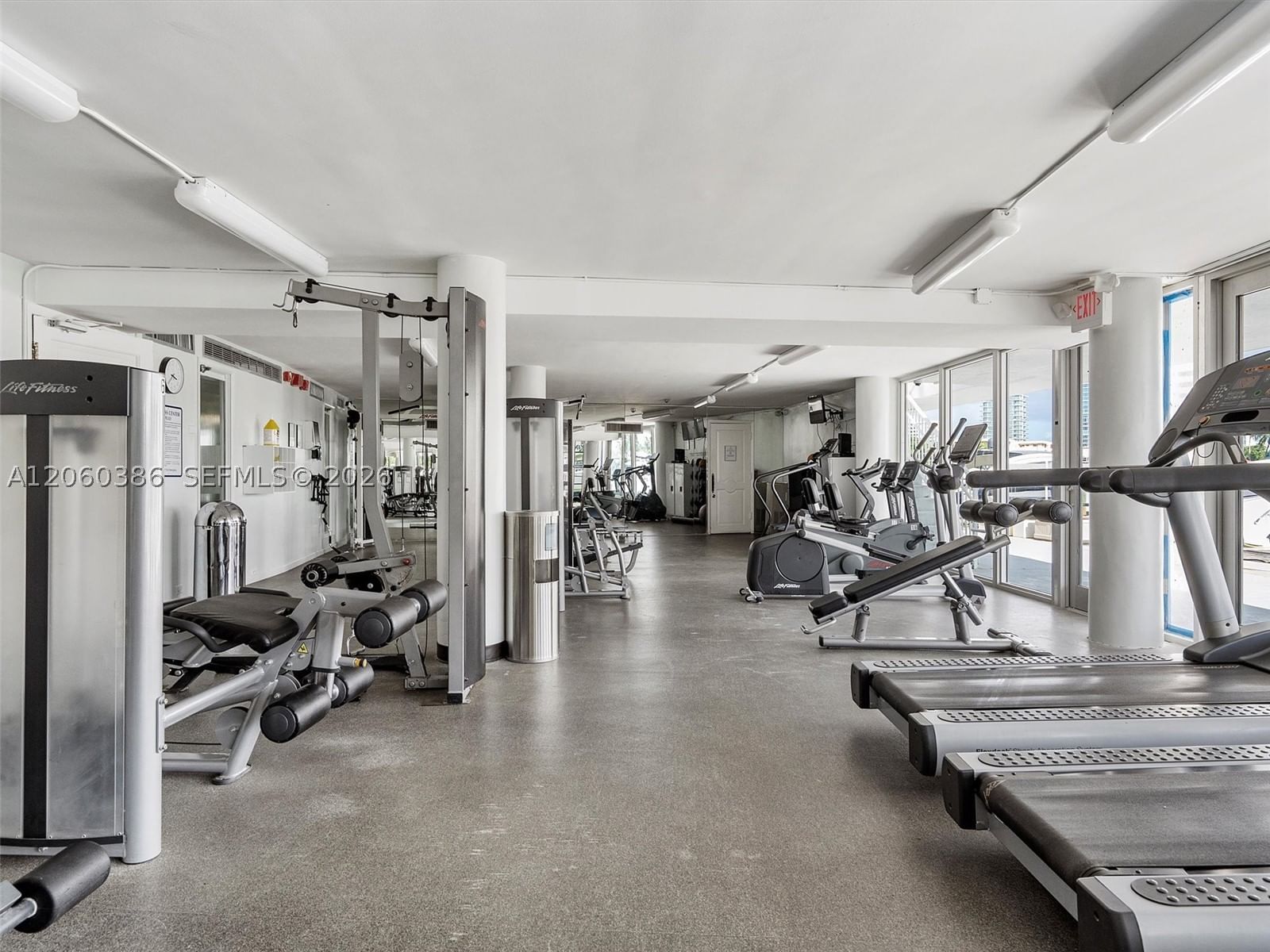Real estate property located at 900 Bay Dr #716+Dock Slip available, Miami-dade, King Cole Condo, Miami Beach, FL