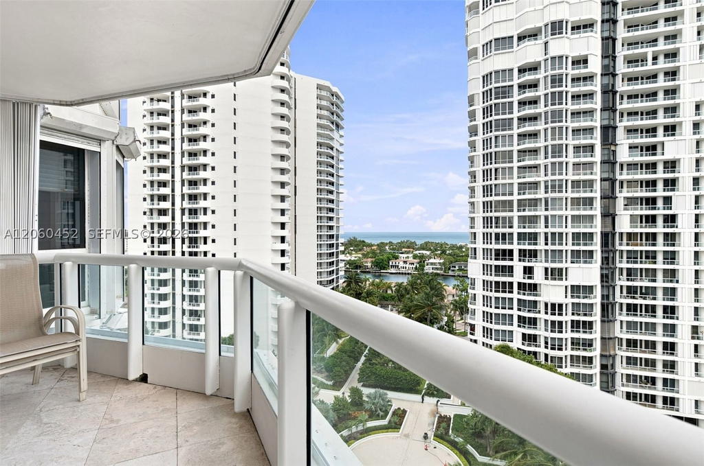 Real estate property located at 21205 Yacht Club Dr #1502, Miami-dade, North Tower At The Point, Aventura, FL