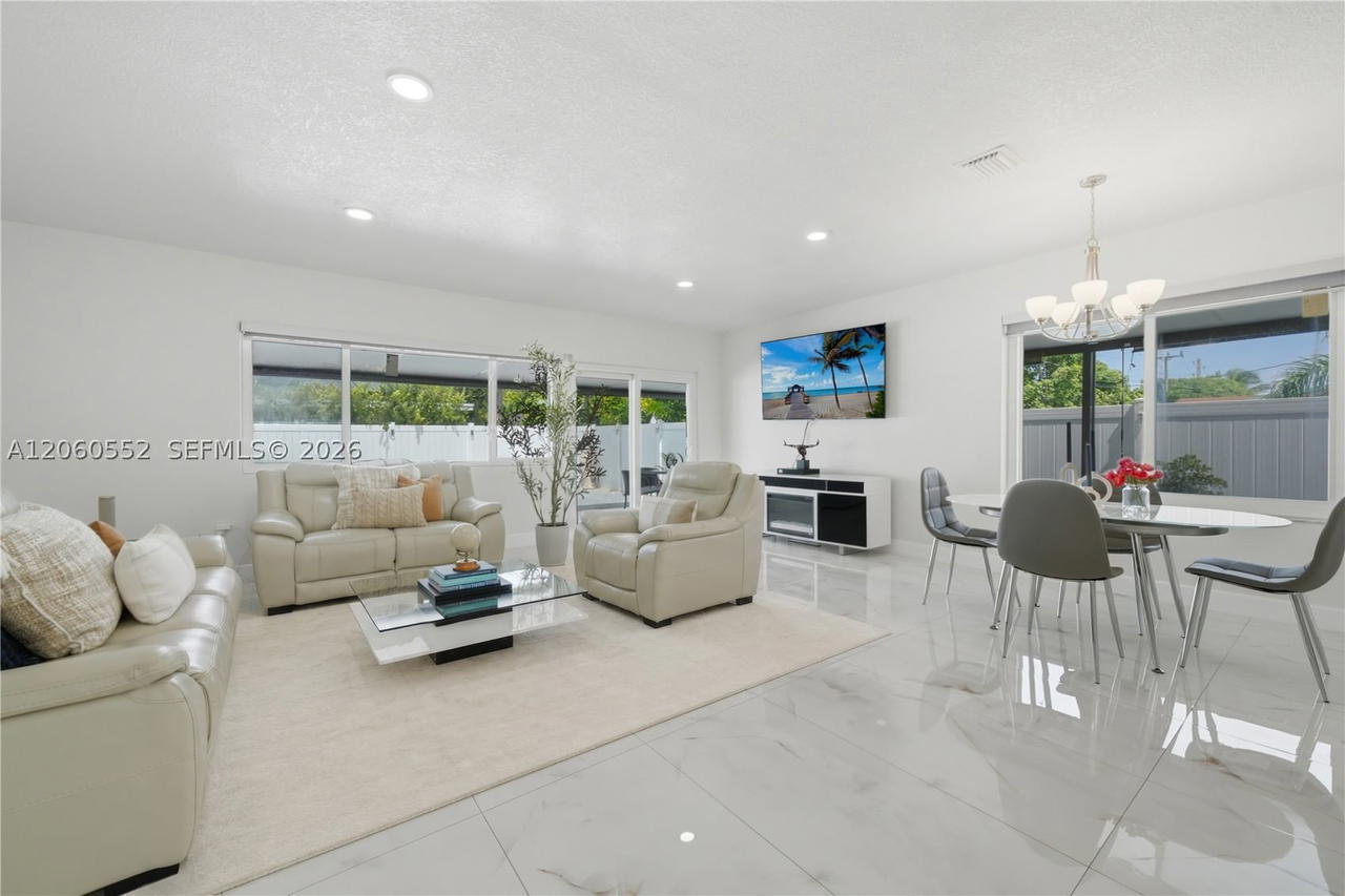 Real estate property located at 18120 16th Ave, Miami-dade, Scott Lake Manor Sec 4, Miami Gardens, FL