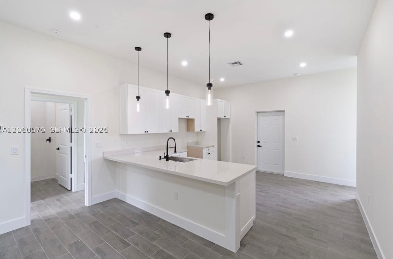 Real estate property located at 708 PEACOCK AVE, Lee, Lehigh Acres, Lehigh Acres, FL