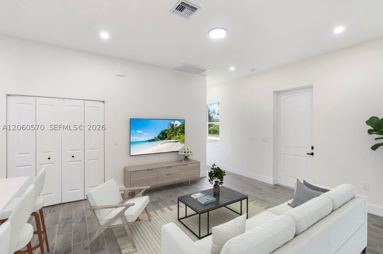 Real estate property located at 708 PEACOCK AVE, Lee, Lehigh Acres, Lehigh Acres, FL