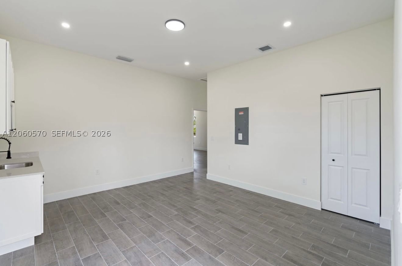 Real estate property located at 708 PEACOCK AVE, Lee, Lehigh Acres, Lehigh Acres, FL