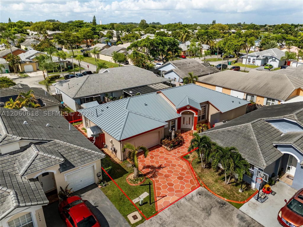Real estate property located at 12268 144th Ter, Miami-dade, Woods Lake, Miami, FL