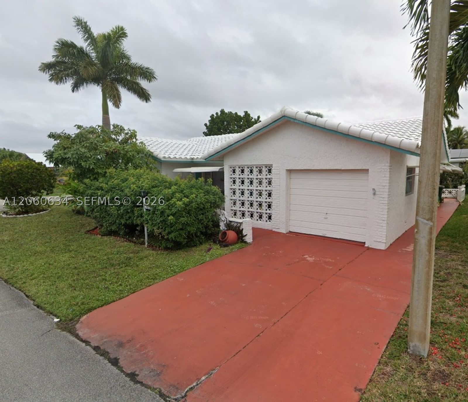 Real estate property located at 7516 67th Ave, Broward, Mainlands Of Tamarac Lake, Tamarac, FL