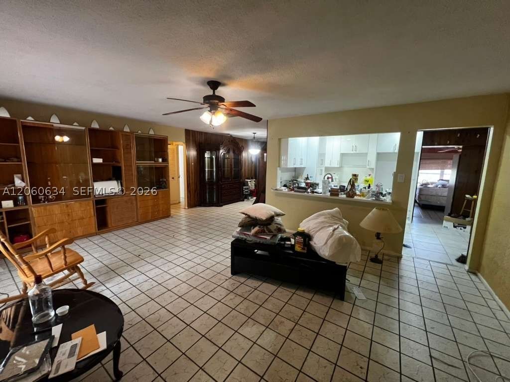 Real estate property located at 7516 67th Ave, Broward, Mainlands Of Tamarac Lake, Tamarac, FL
