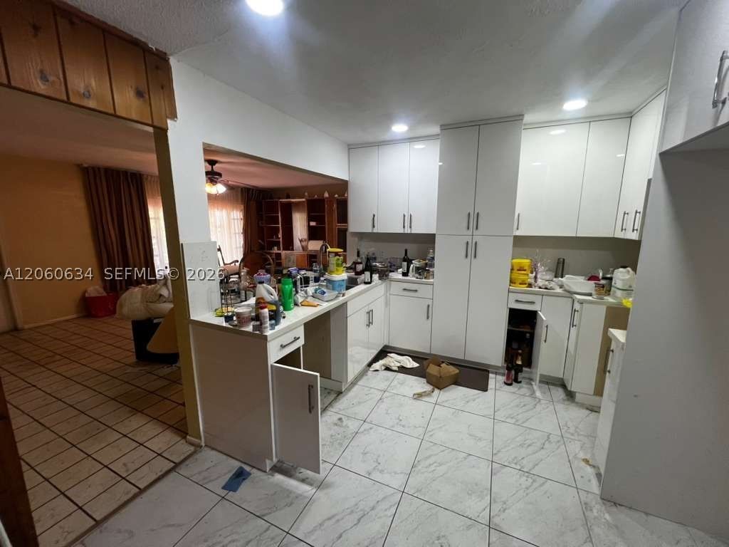 Real estate property located at 7516 67th Ave, Broward, Mainlands Of Tamarac Lake, Tamarac, FL