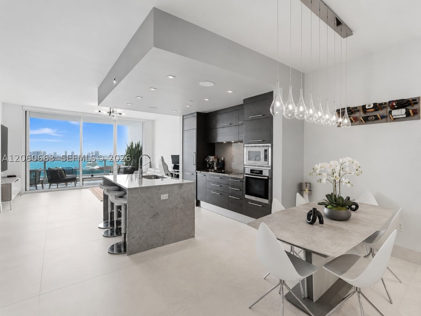 Real estate property located at 900 Biscayne Blvd #3607, Miami-dade, 900 Biscayne Bay Condo, Miami, FL