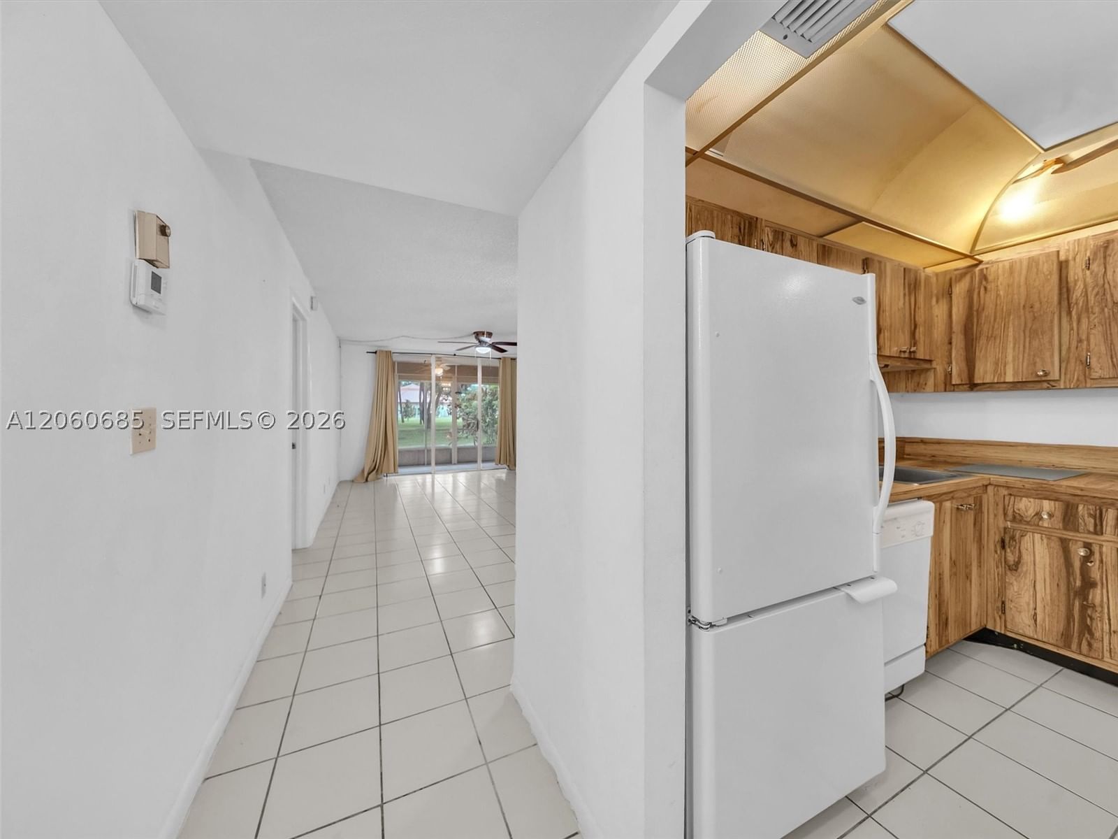 Real estate property located at 3070 48th Ter #111, Broward, Cypress Chase Condo No 5, Lauderdale Lakes, FL