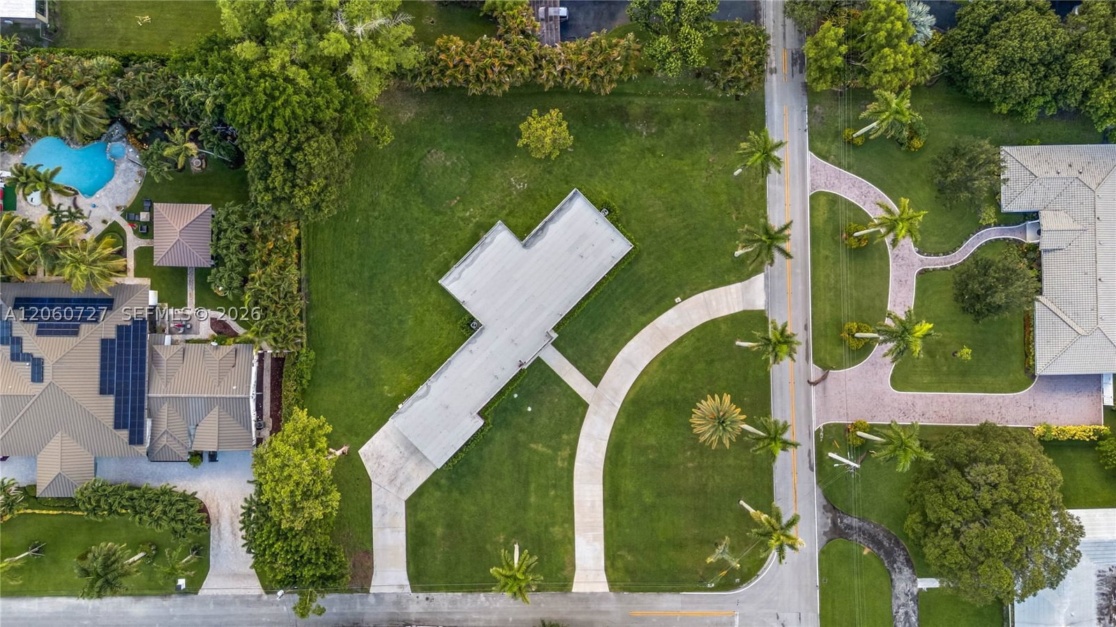 Real estate property located at 360 Holly Ln, Broward, Plantation Second Sec Ame, Plantation, FL