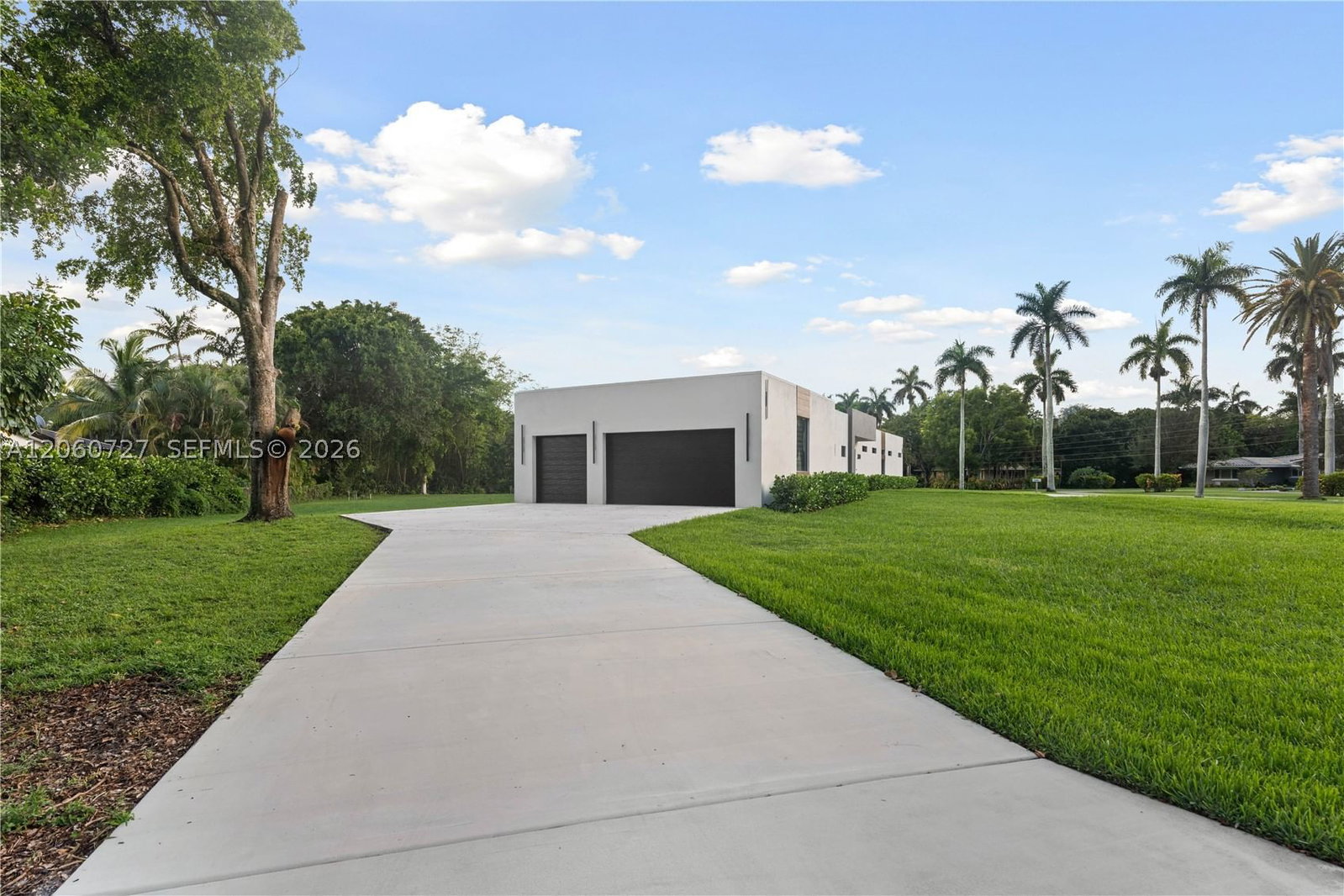 Real estate property located at 360 Holly Ln, Broward, Plantation Second Sec Ame, Plantation, FL