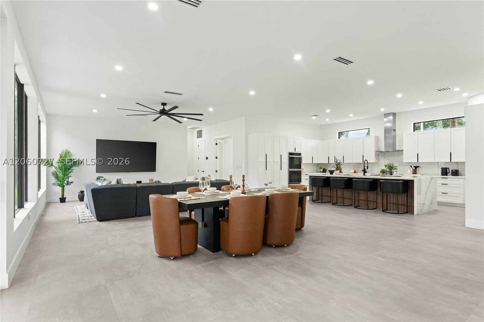 Real estate property located at 360 Holly Ln, Broward, Plantation Second Sec Ame, Plantation, FL
