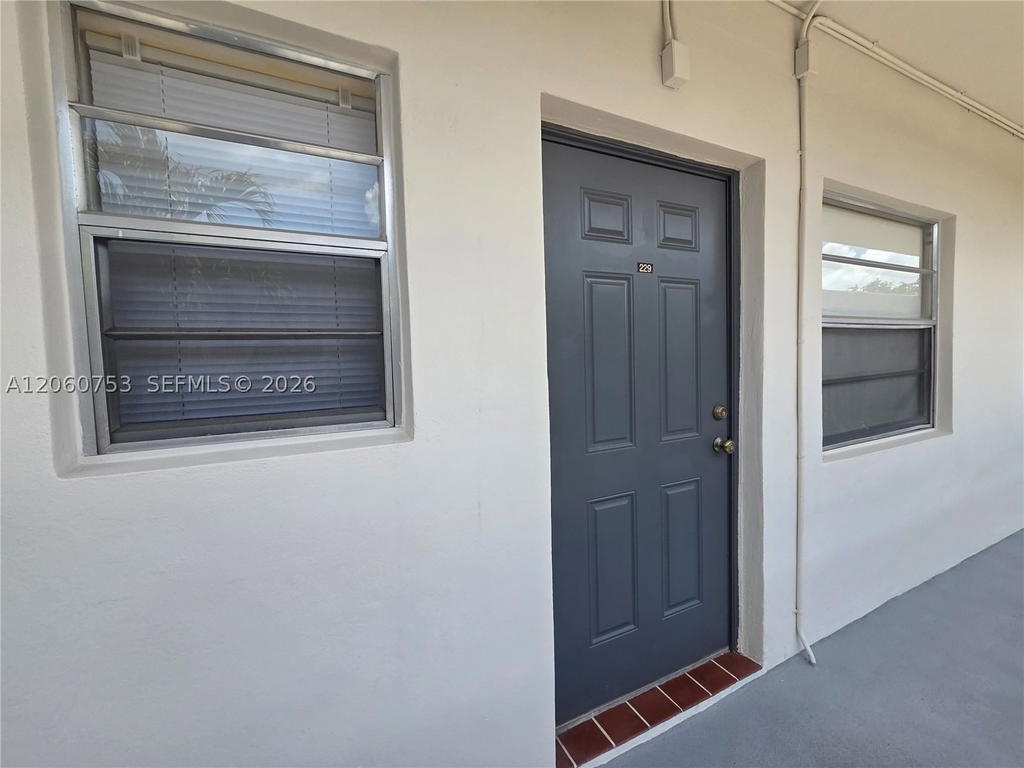 Real estate property located at 415 2nd St #229, Broward, Star Paradise Condo, Hallandale Beach, FL
