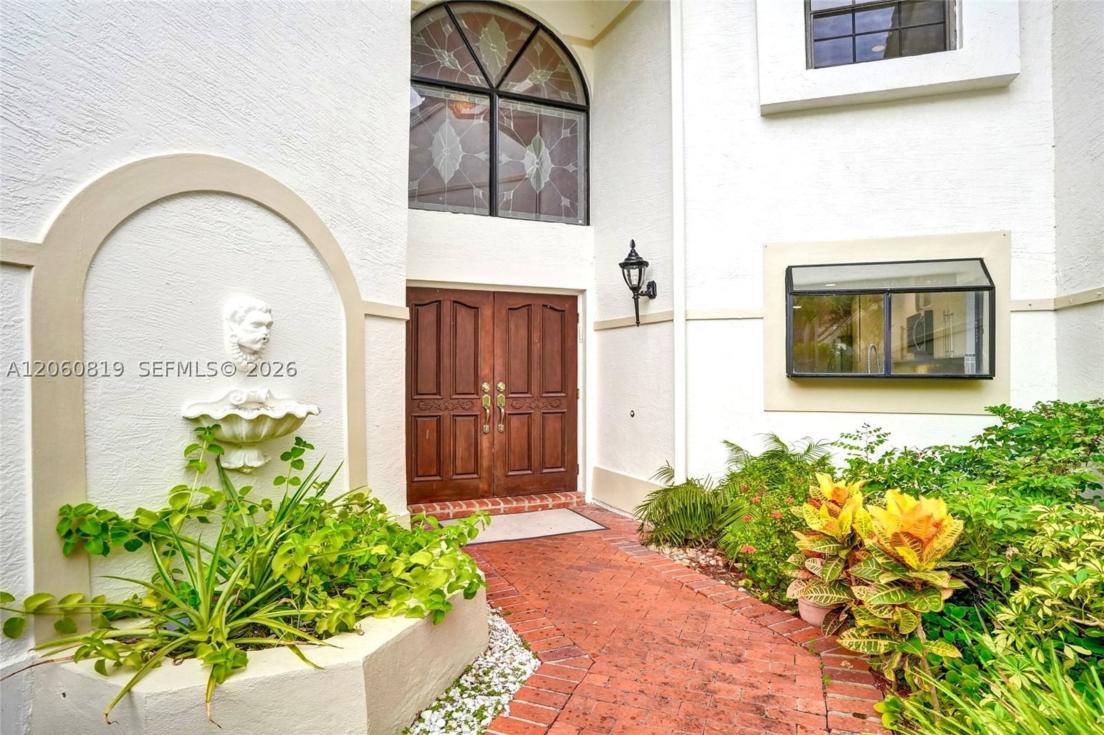 Real estate property located at 22688 Caravelle Cir #22688, Palm Beach, Caravelle At Boca Pointe, Boca Raton, FL
