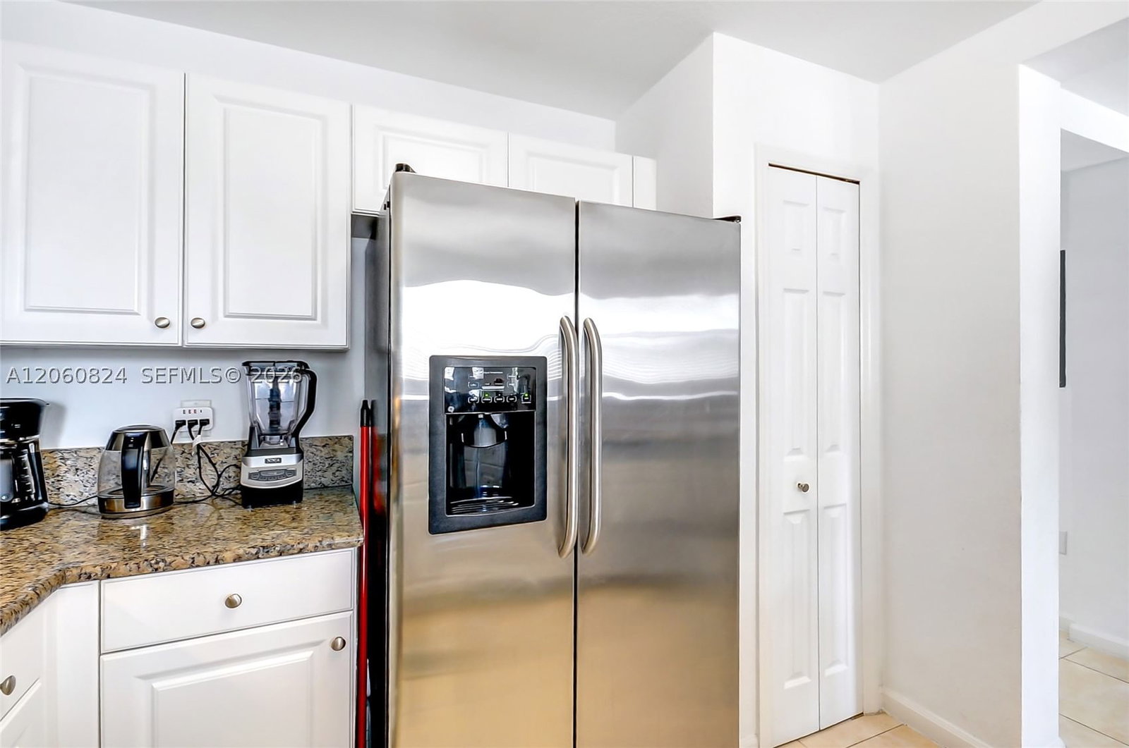 Real estate property located at 11403 89th St #217, Miami-dade, St Mortiz At Doral Condo, Doral, FL