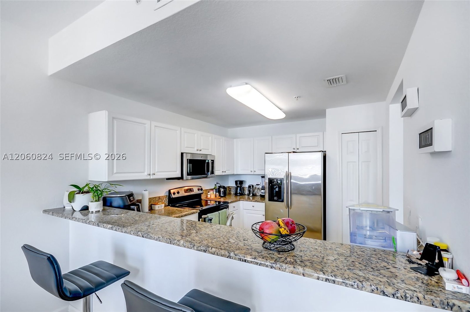 Real estate property located at 11403 89th St #217, Miami-dade, St Mortiz At Doral Condo, Doral, FL