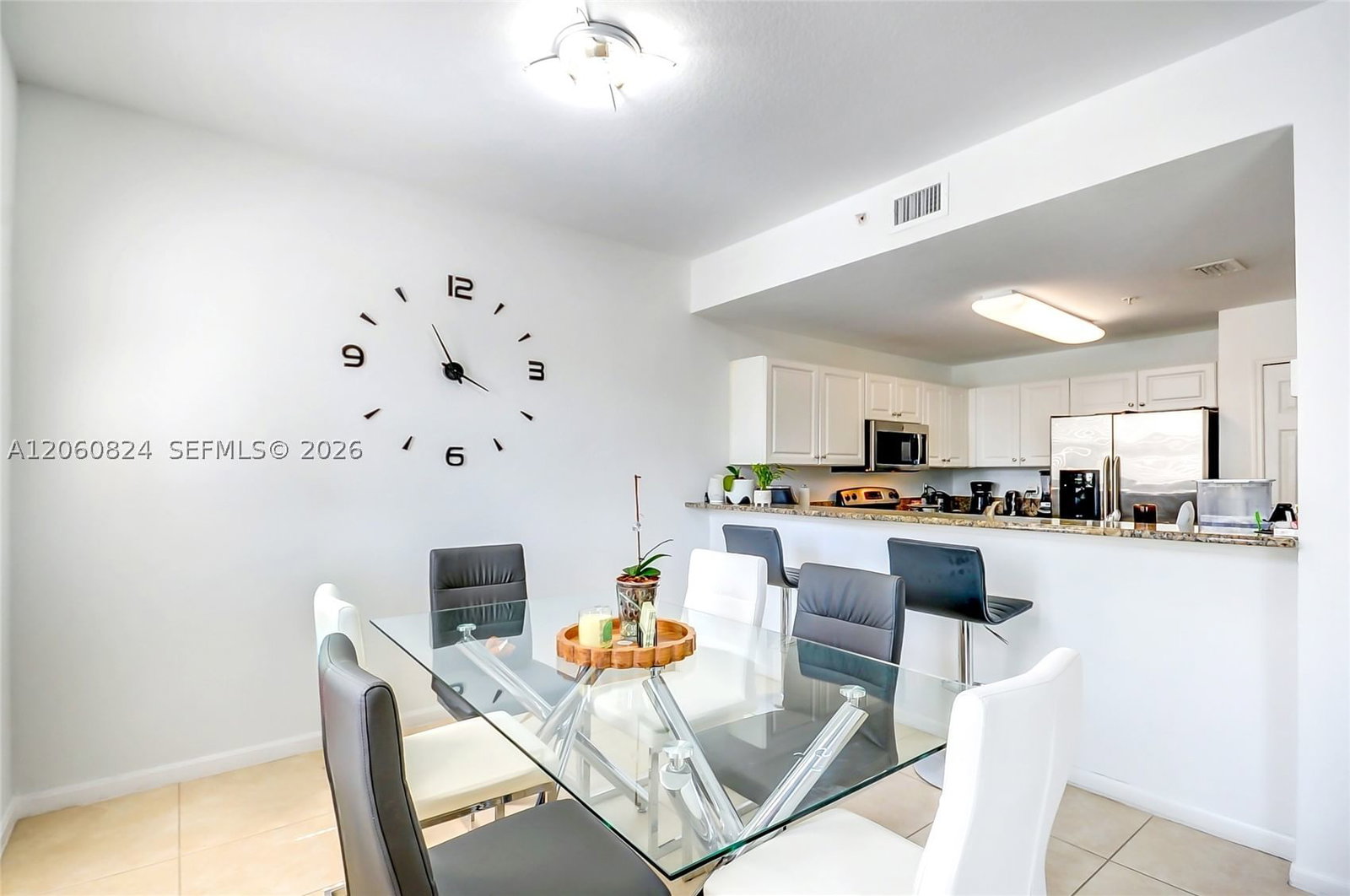 Real estate property located at 11403 89th St #217, Miami-dade, St Mortiz At Doral Condo, Doral, FL